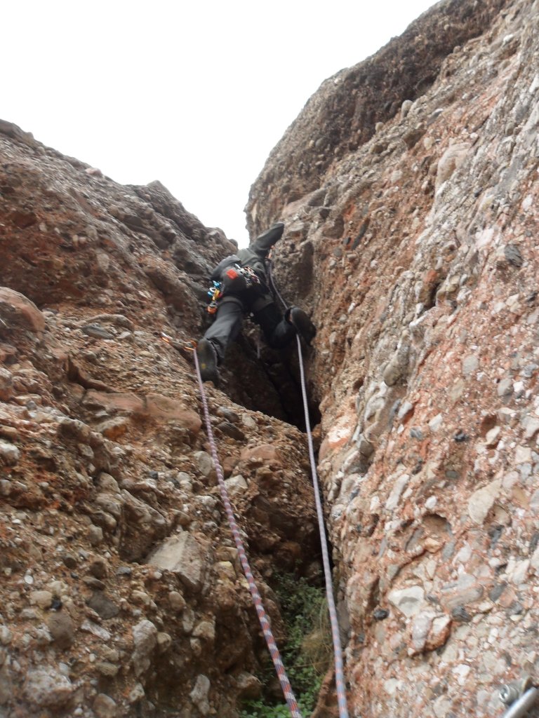 A una chapa del cielo Escalando