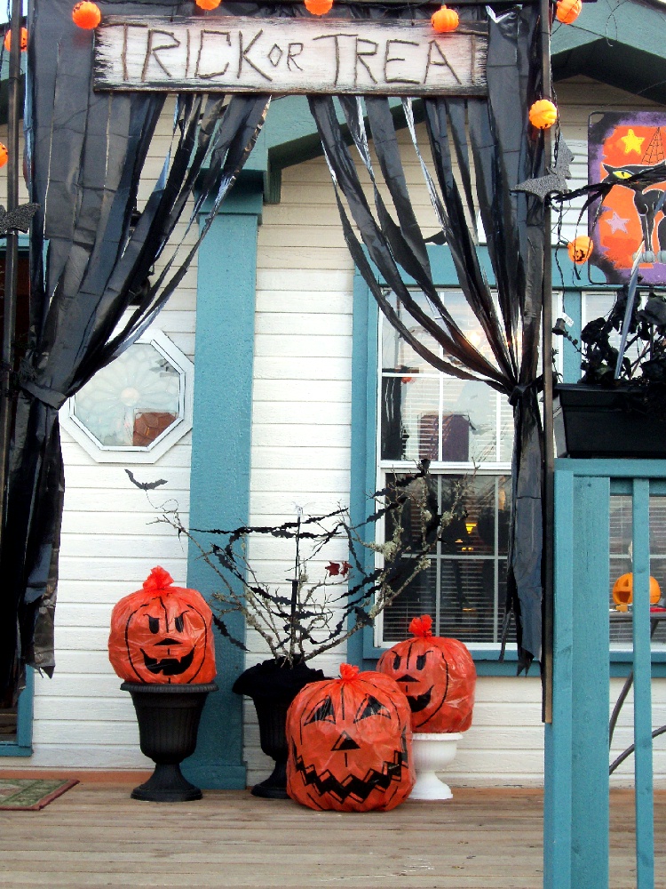 halloween decor from video tape and trash bags