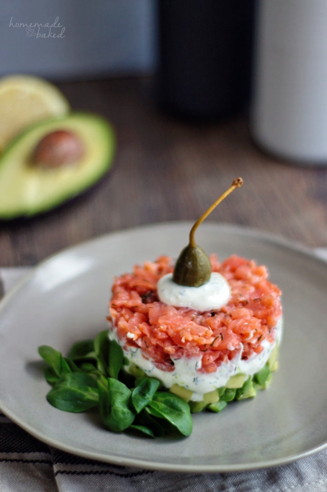 {Rezept} Leichte Sommerküche mit Lachs - Räucherlachstatar mit Avocado ...