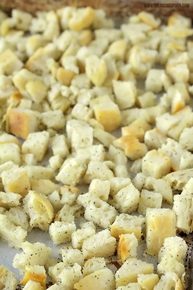 Homemade Croutons (Perfect for Salads, Soups & Stuffing) The Rising Spoon