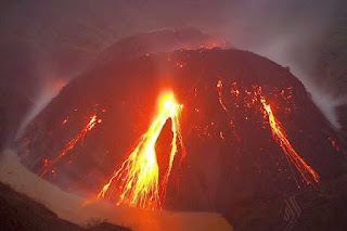 5 Bencana Alam Terdahsyat Sepanjang Sejarah Indonesia 5 Bencana Alam Terdahsyat Sepanjang Sejarah Indonesia