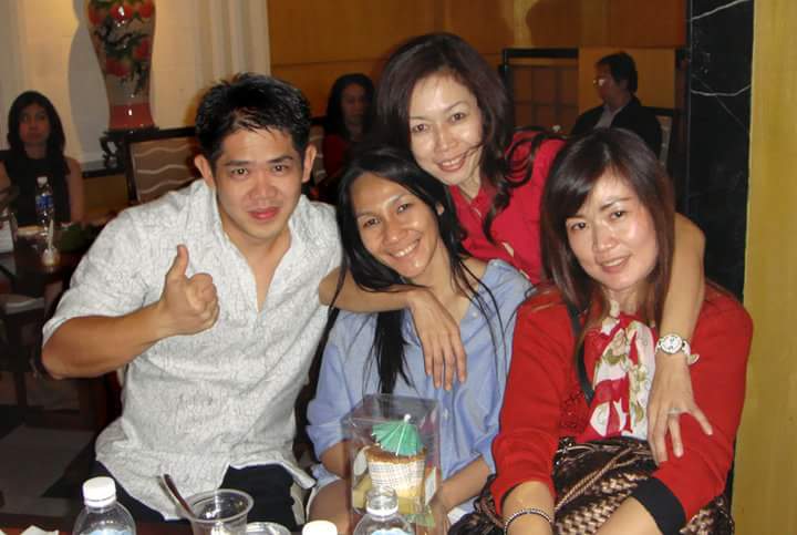 Amboun Muaniez�se ADE RAI FAMILY ( Keluarga Ade Rai )