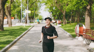 Cara Kilat Sekaligus Sehat untuk Membuang Timbunan Lemak di Paha