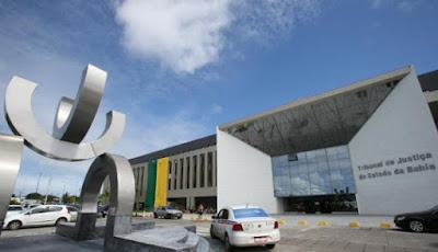 Polícia Federal faz operação no Tribunal de Justiça da Bahia Polícia Federal faz operação no Tribunal de Justiça da Bahia