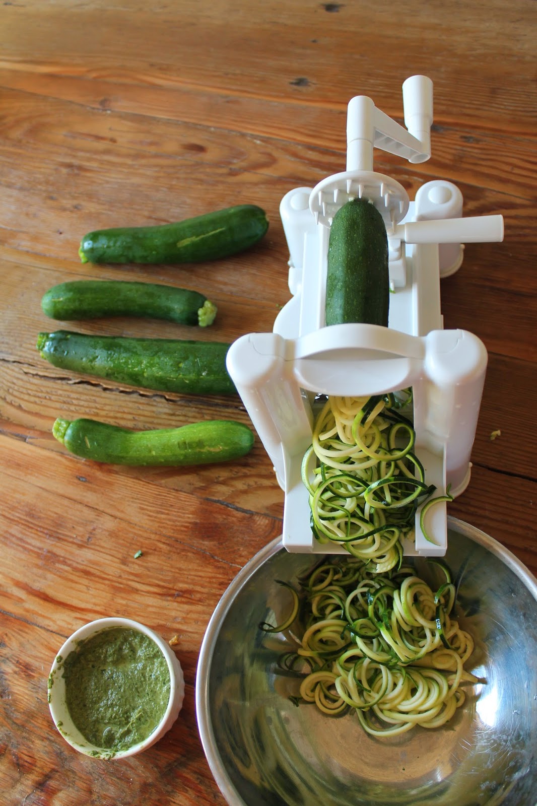 Kaiku Lifestyle: Zucchini Noodles with Nut and Seed Free Pesto (Vegan)