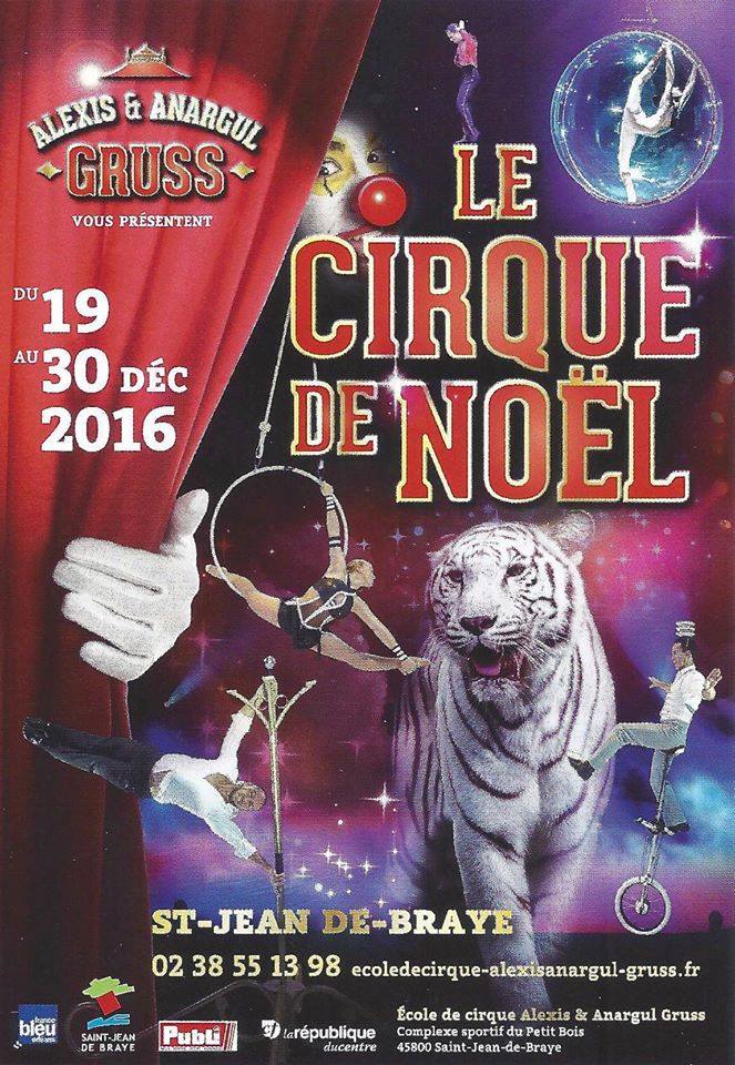 LES MAGAZINES DES ARTS NOMADES Saint Jean de Braye (45) et le Cirque de Noël à l'Ecole de