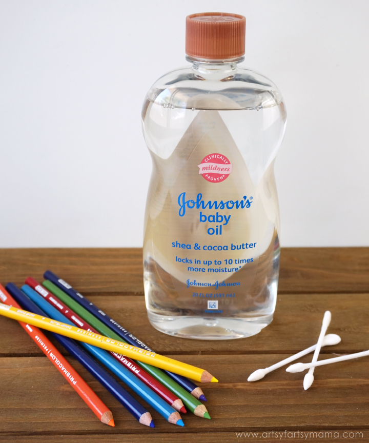 Easily Blend Colored Pencils with Baby Oil to take your coloring to the next level! #JohnsonsBeautyHack