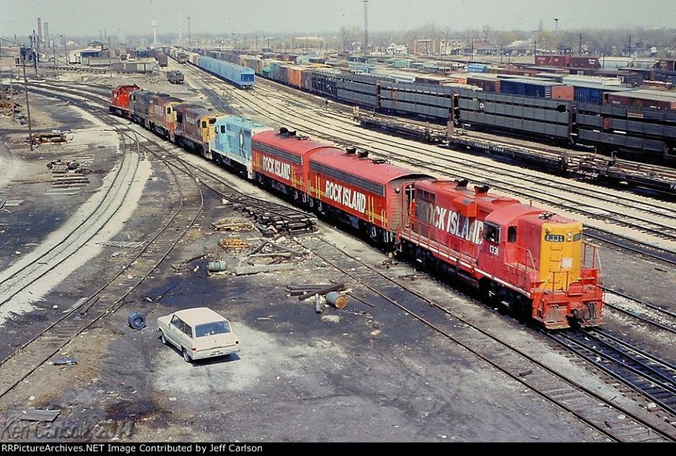 Industrial History IHB's Blue Island Yard, Coaling & Yard Towers and Turntable; Steel Express Video