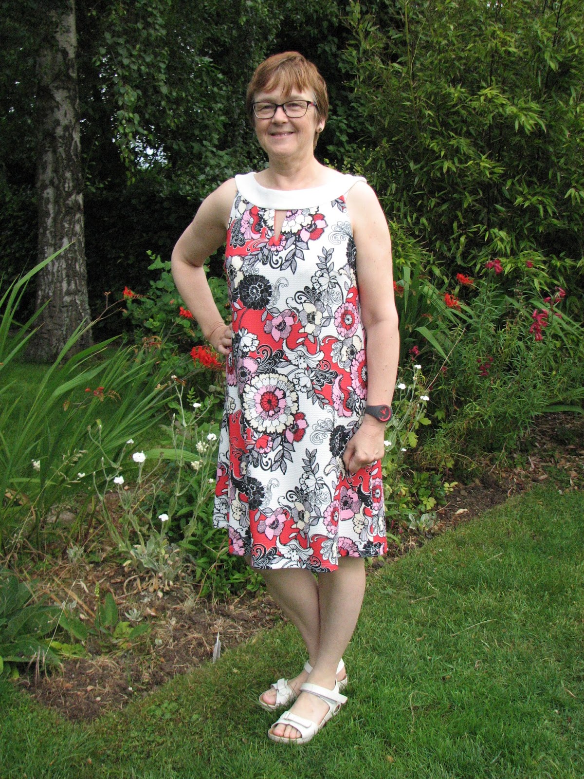 Stitch on the Line: A-Line Summer Dress, New Look K6263