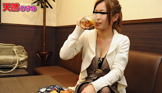 10musume 032311_01 桐島れい 巨乳娘のパイパンワレメに乾杯！