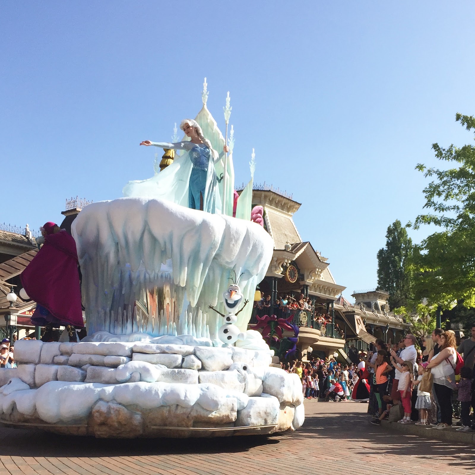 mummy-s-little-blog-day-trip-to-disneyland-paris-june-2015