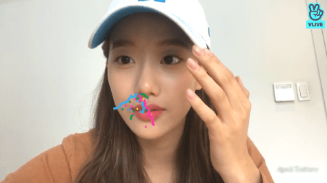 혼자노는데 핵귀인 에이프릴 나은.gif | 인스티즈