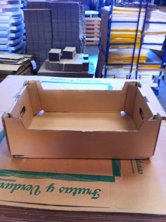 Caja de cartón para envíos de fruta o verdura