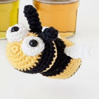 PATRON ABEJA AMIGURUMI 6852