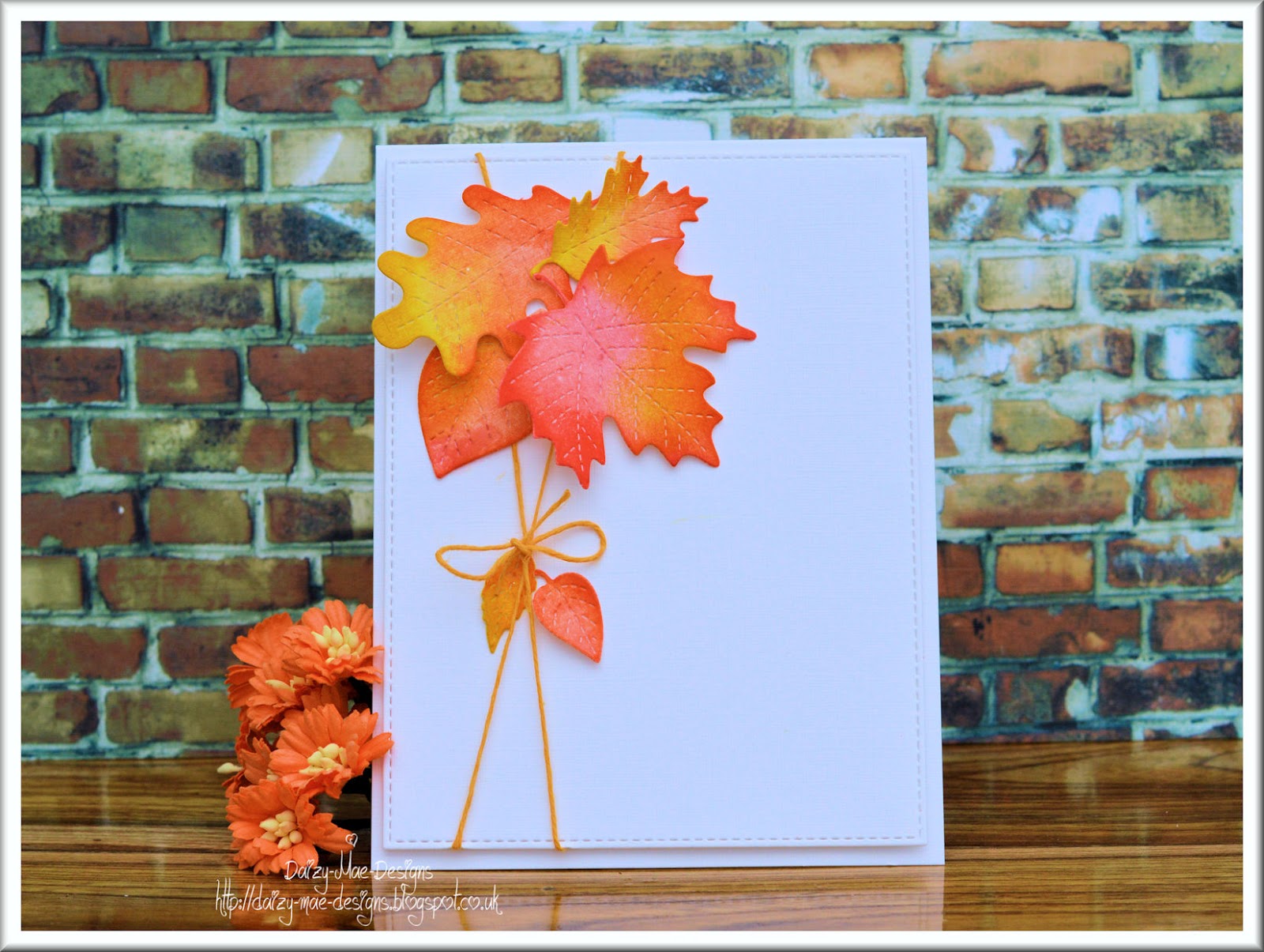 Daizy-Mae-Designs: Autumn Leaves card