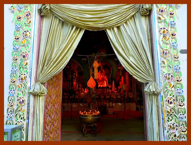 Wat Phra That Choe Hae, Phrae