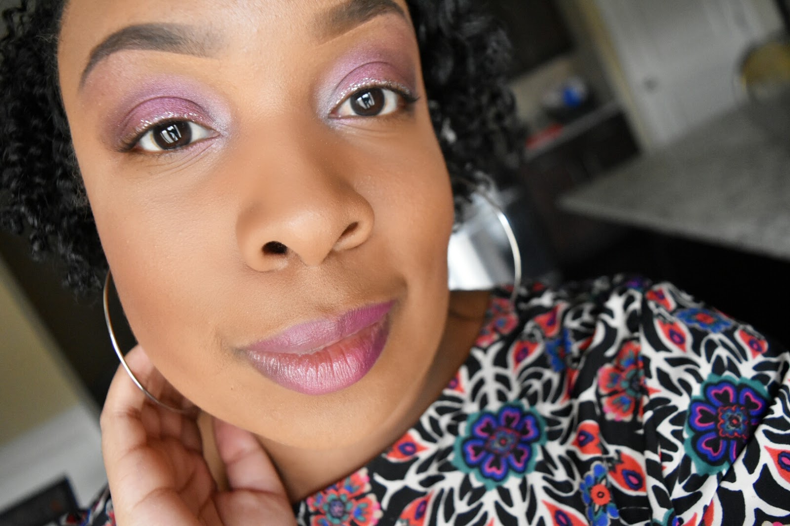 Affordable Holiday Makeup Look with Hard Candy  via  www.productreviewmom.com