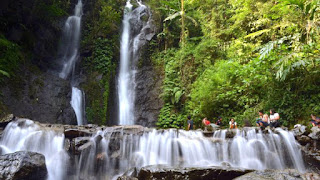 15 Potret Keindahan Wisata Alam di Indonesia Versi Jejak Unik 15 Potret Keindahan Wisata Alam di Indonesia Versi Jejak Unik