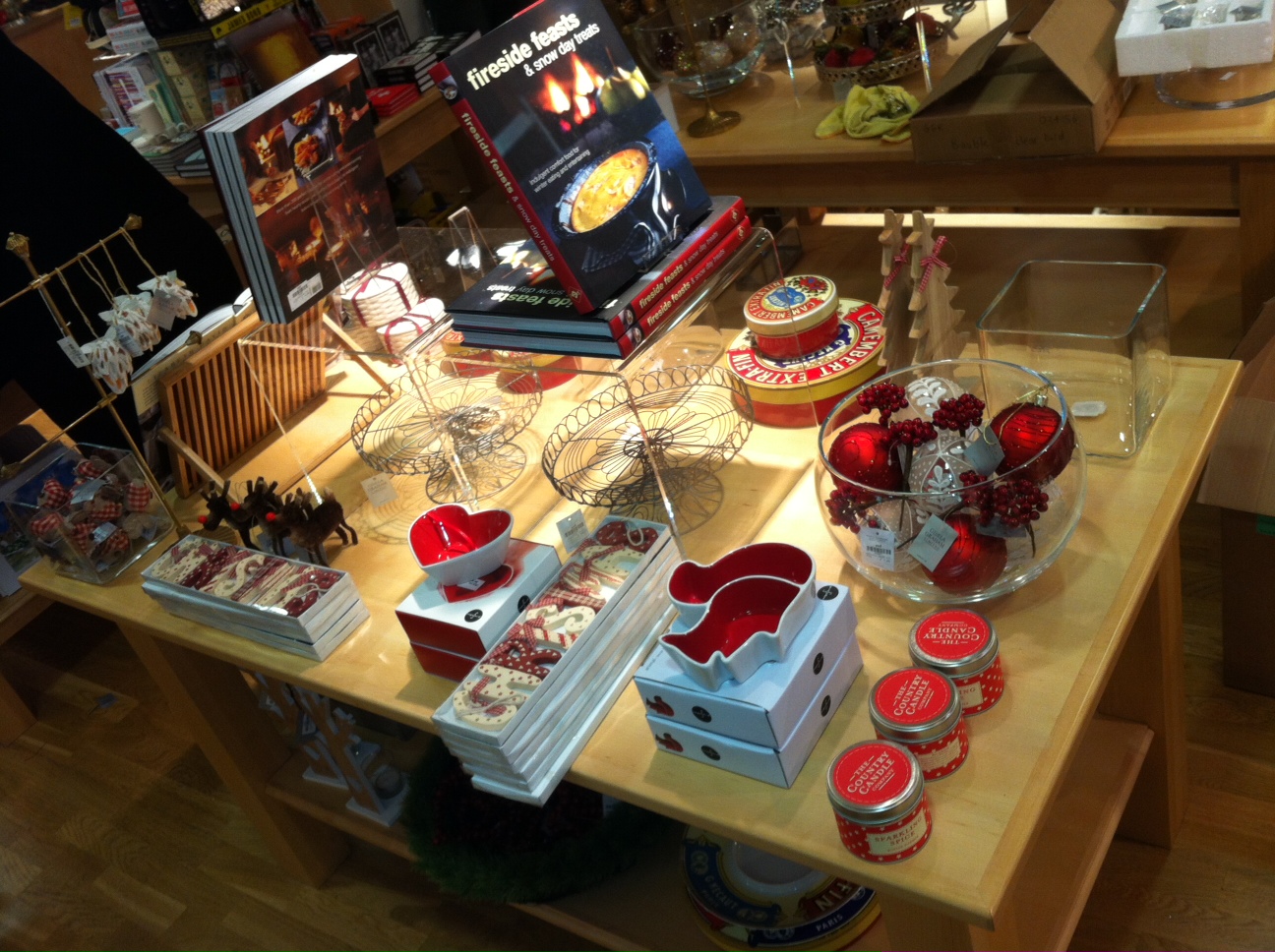 Pod Beautifully festive Christmas shops!