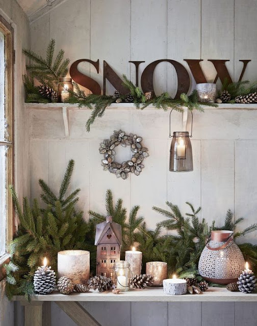 Decorating for Christmas - The Rustic Lover