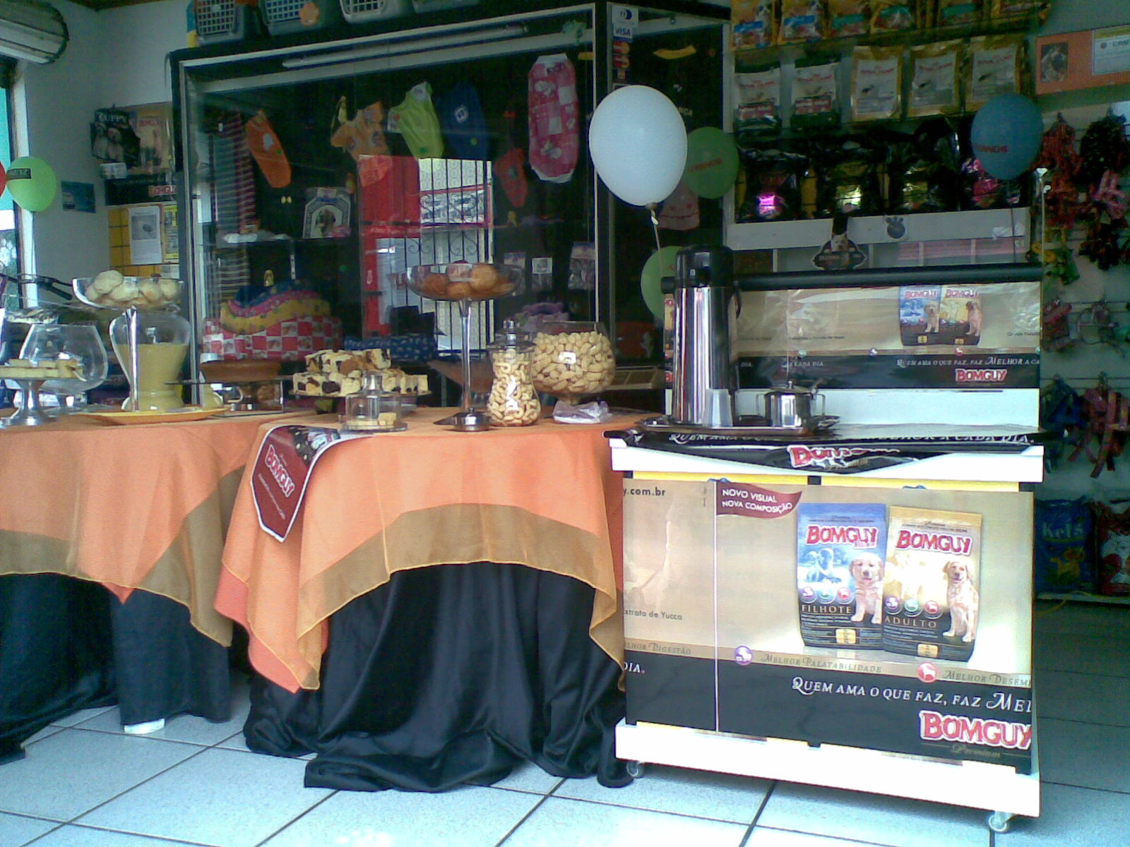 Pet Shop Miau Au au Parceria Ração Bonguy e Pet Shop Miau au au