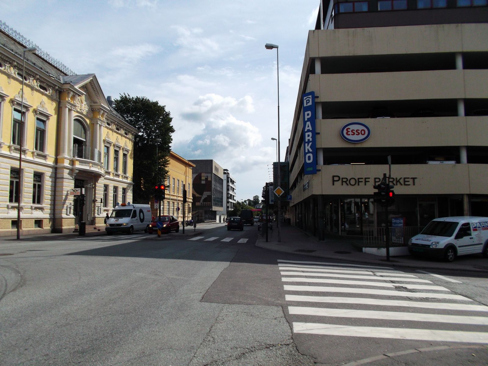 Nordic Adventures Pizza Buffet at Dolly Dimples and some daytime impressions