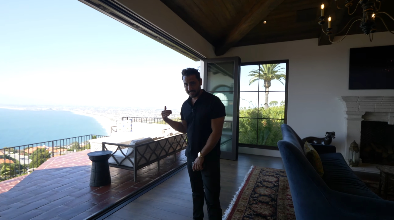 33 Photos vs. 824 Vía Del Monte, Palos Verdes Estates, CA vs. Oceanfront Mansion Interior Design Tour By Josh Altman