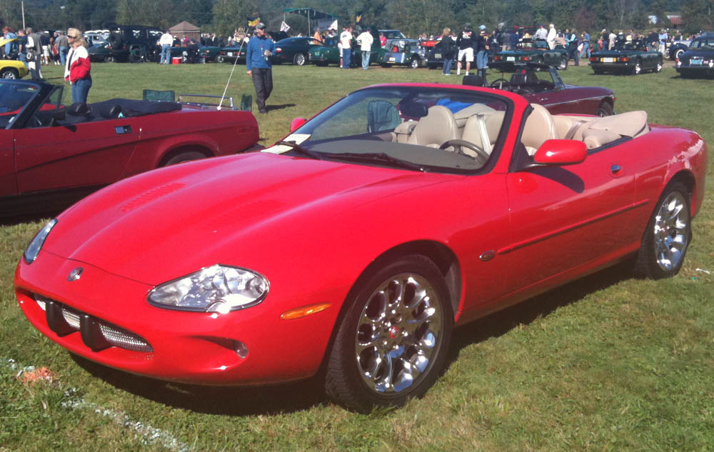 Jaguar XK8 and XKR convertible top hydraulic problems - JE Robison