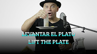 Levantar el plato con la servilleta, ATMOSPHERIC PRESSURE, Lift the plate with tissue paper