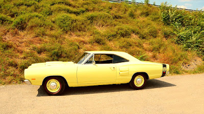 1969 Dodge Coronet Super Bee Hemi Review 1969 Dodge Coronet Super Bee Hemi Side Left