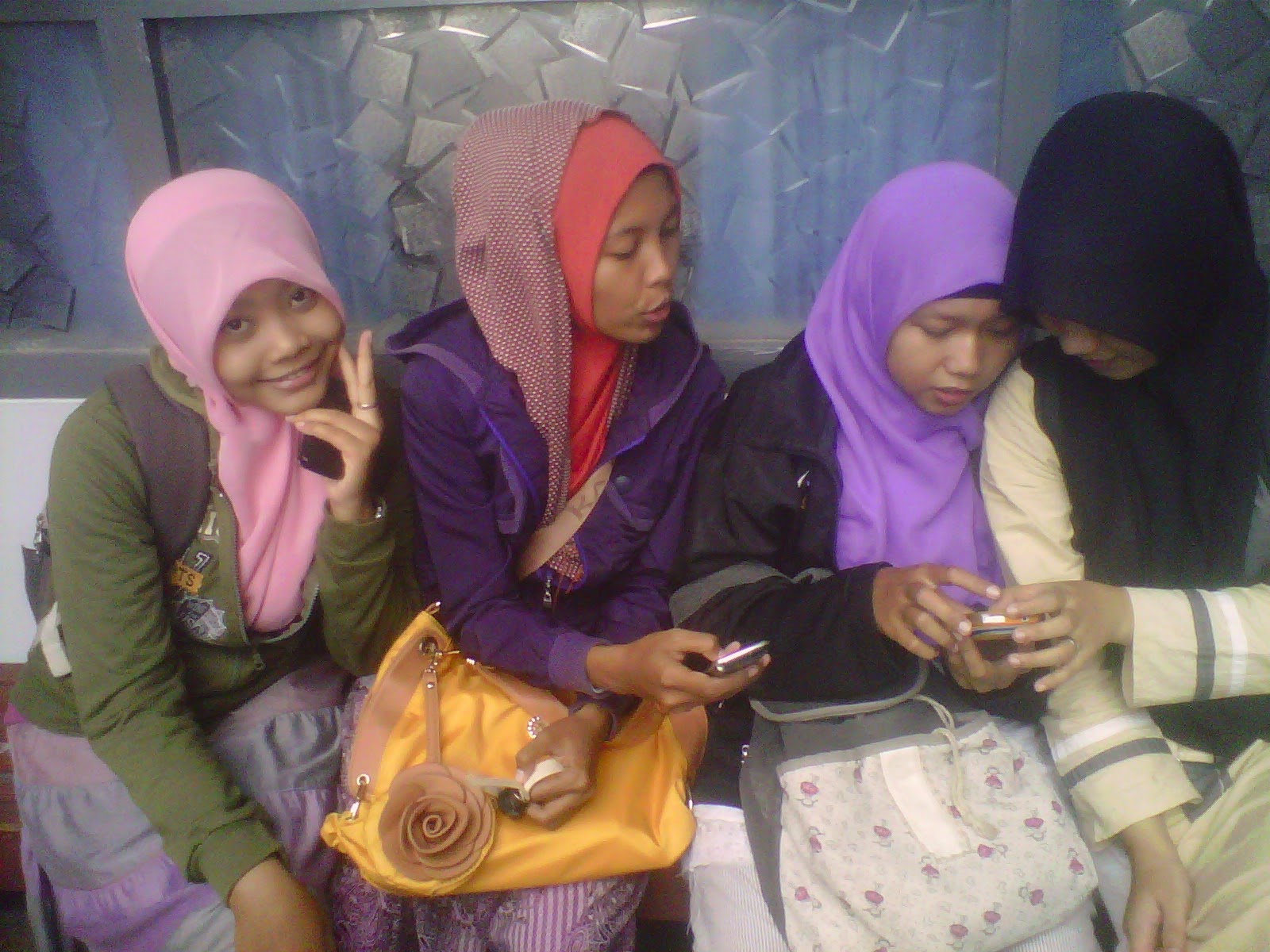 Pendidikan Anak Usia Dini: Memahami Cara Mendidik Anak Remaja