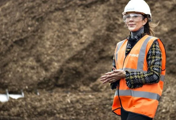 Crown Princess Mary wore Erdem x H&M Jacket Collection at Skærbæk Power Station (Skærbækværket)