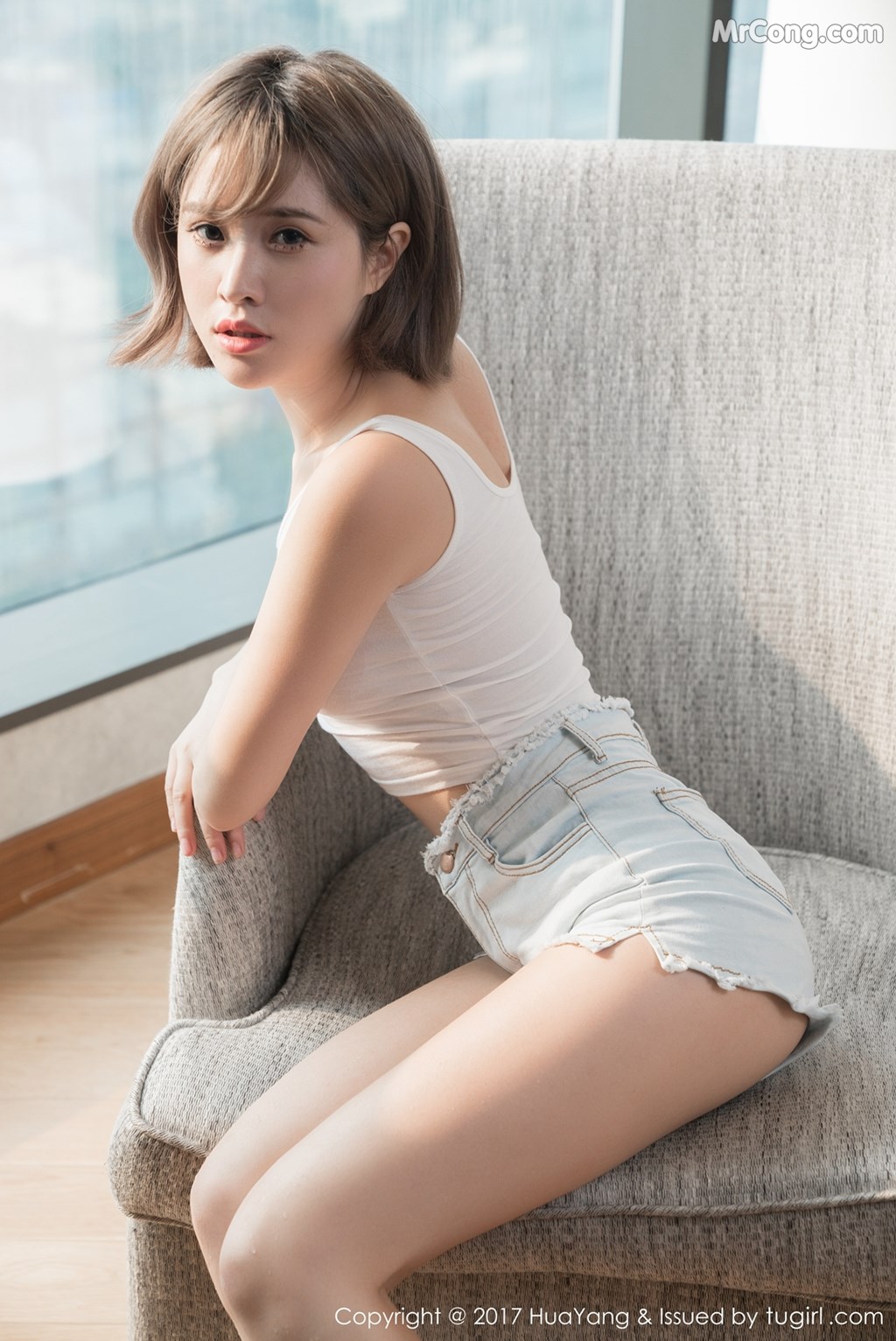 HuaYang 2017-08-24 Vol.004: Model Xiao Bu Dian (小 不 点) (50 photos)