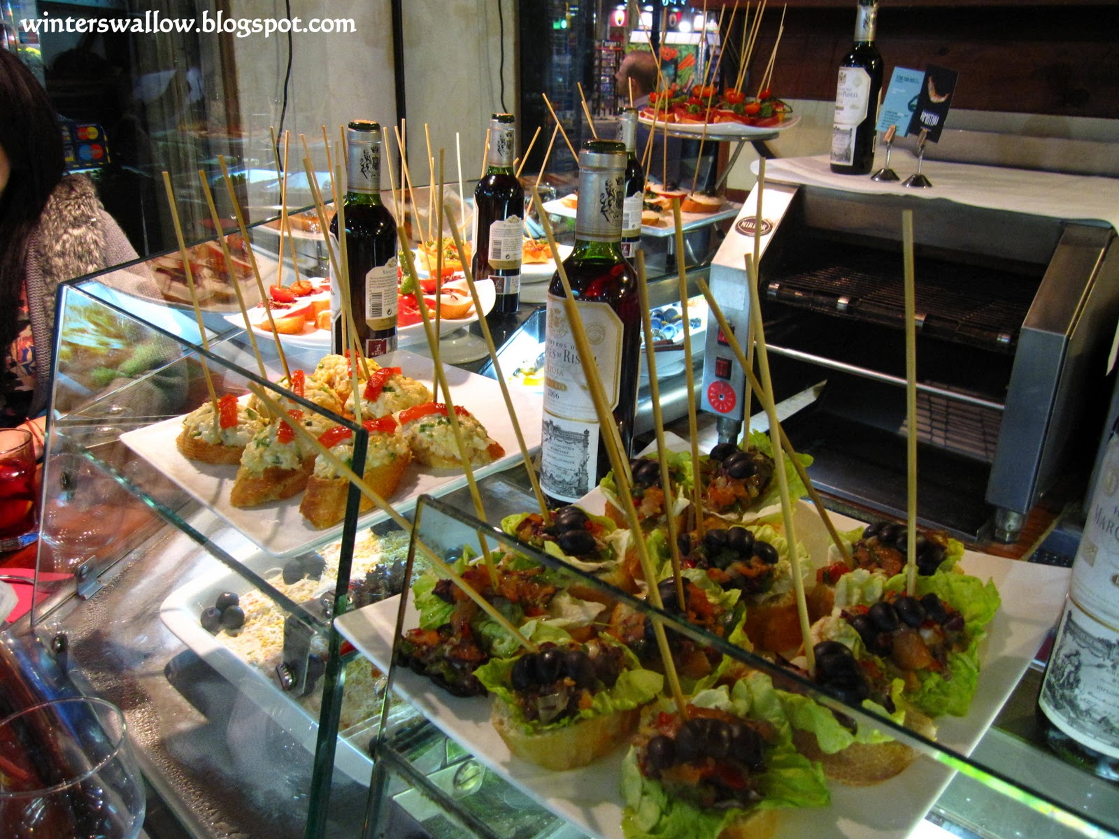 Julie's Travel Blog Tapas & Sangria at The Ramblas, Barcelona