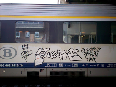 graffiti tfk tron opc