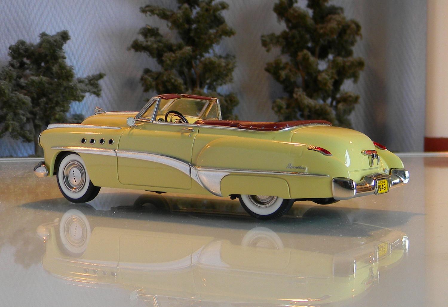 Voitures américaines 1/43 Motor City USA MC 27 Buick Roadmaster conv