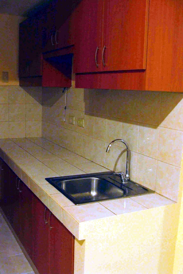 Condominium for Rent Condo for rent Makati Executive Tower 2 R10307