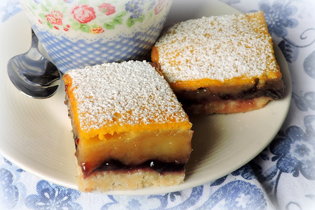 Lemon & Blackberry Slice