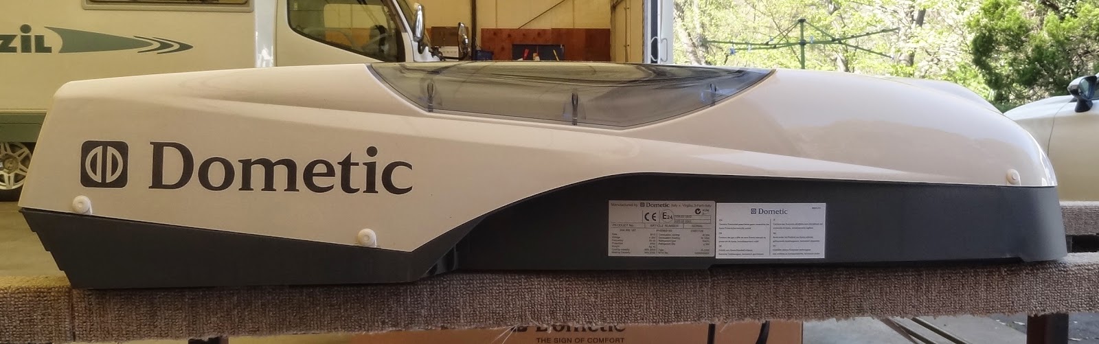 キャンピングカー用 ルーフエアコン 動作品取り外し ジャンク扱い