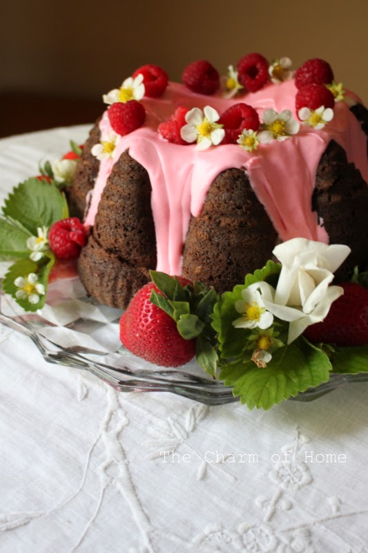 Fudge & Strawberry Naked Cake