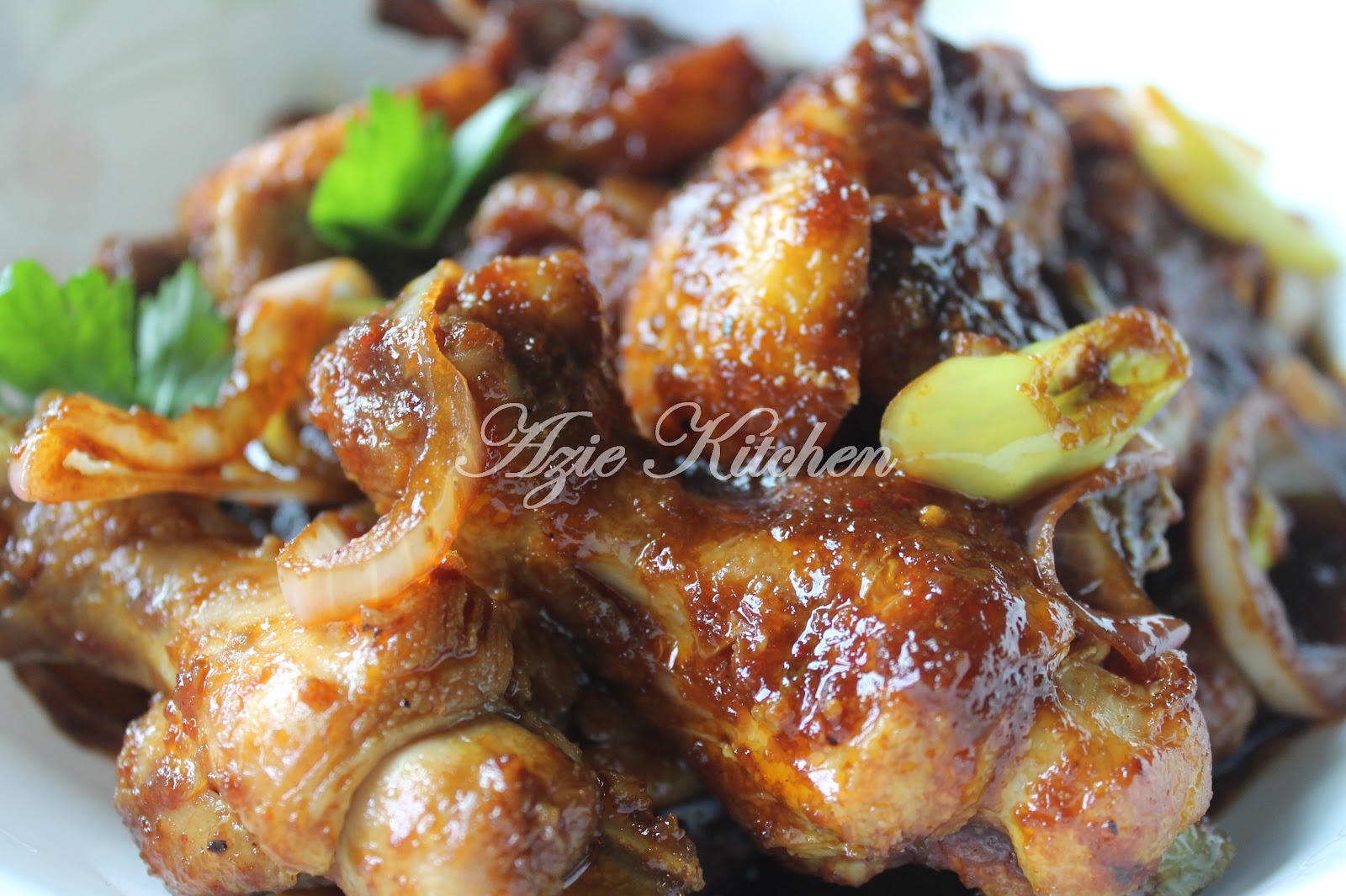 Azie Kitchen: Ayam Masak Kicap Pedas Yang Sedap