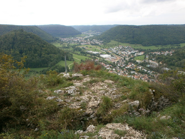 Die Schwabische Alb Und Ihre Natur Wanderung Im Verlauf Des