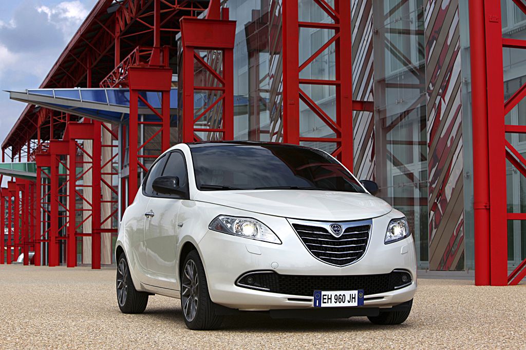 Auto veicoli blog Nuova Lancia Ypsilon tutto quello che c'è da sapere jpg (1024x683)