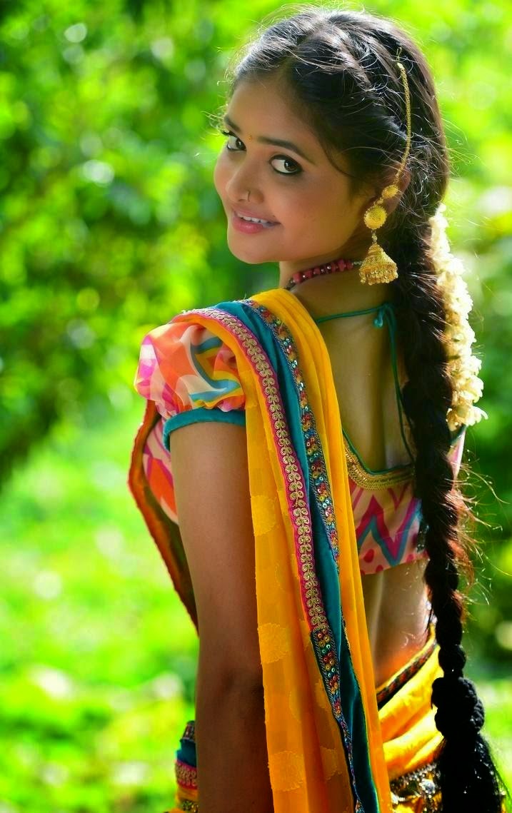 Actress Shreya Vyas Hot Navel Show Stills Glamsham Photos 