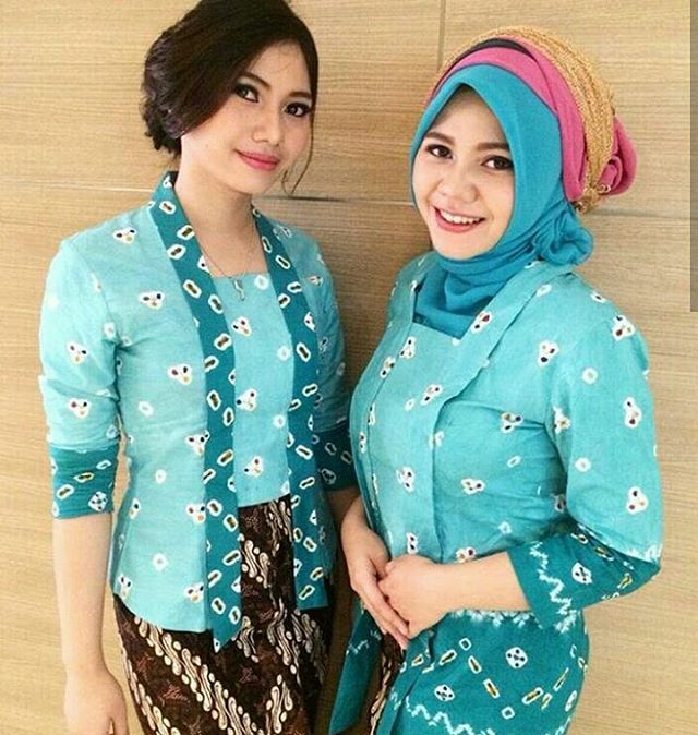 Kumpulan Gambar Model Baju Kebaya Batik Gaun Pesta Modern