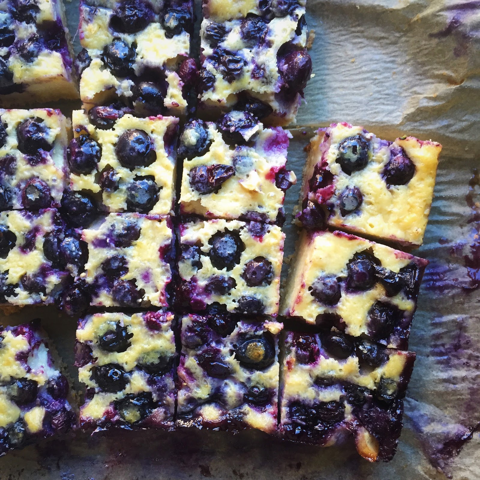 amour fou(d) blueberrybuttermilk pie bars.