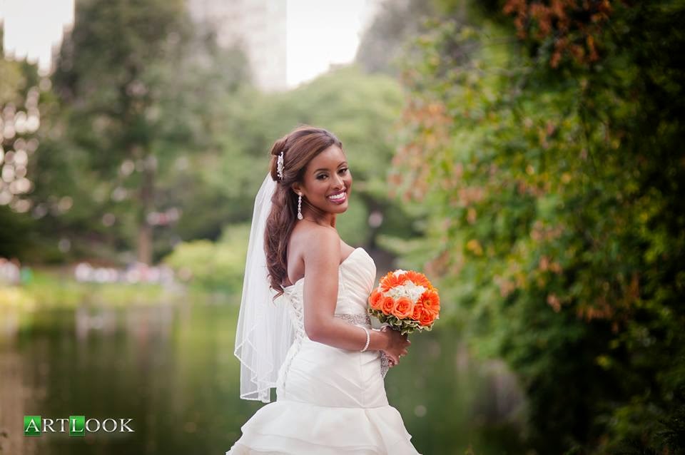 Beautiful Bride Enjoying Some Photoshoots