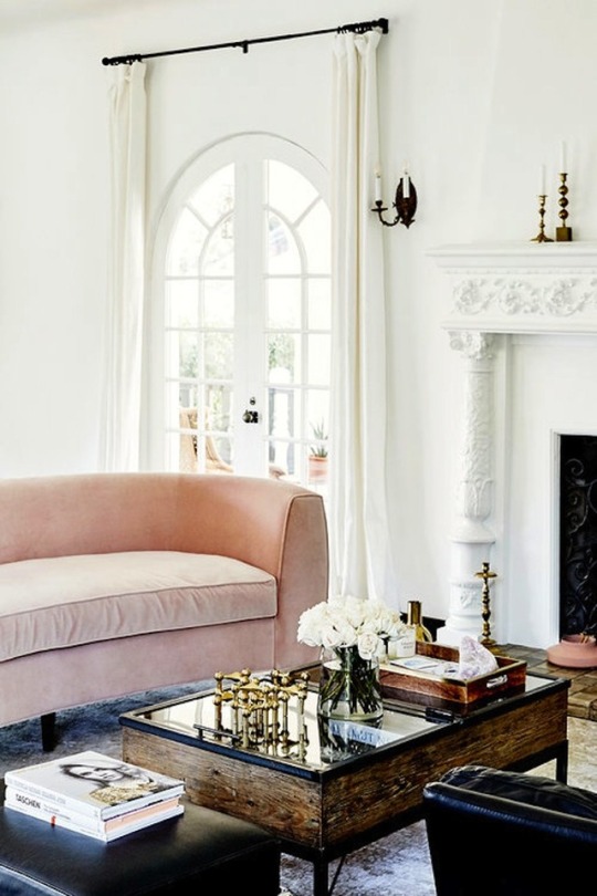 The Elegant Home: Chic and Sophisticated