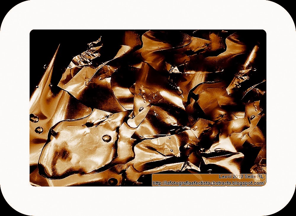 Foto Abstracta 2948 Del crepúsculo lento nacerá el rocío - From the slow twilight born the dew Foto Abstracta 2948 Del crepúsculo lento nacerá el rocío - From the slow twilight born the dew