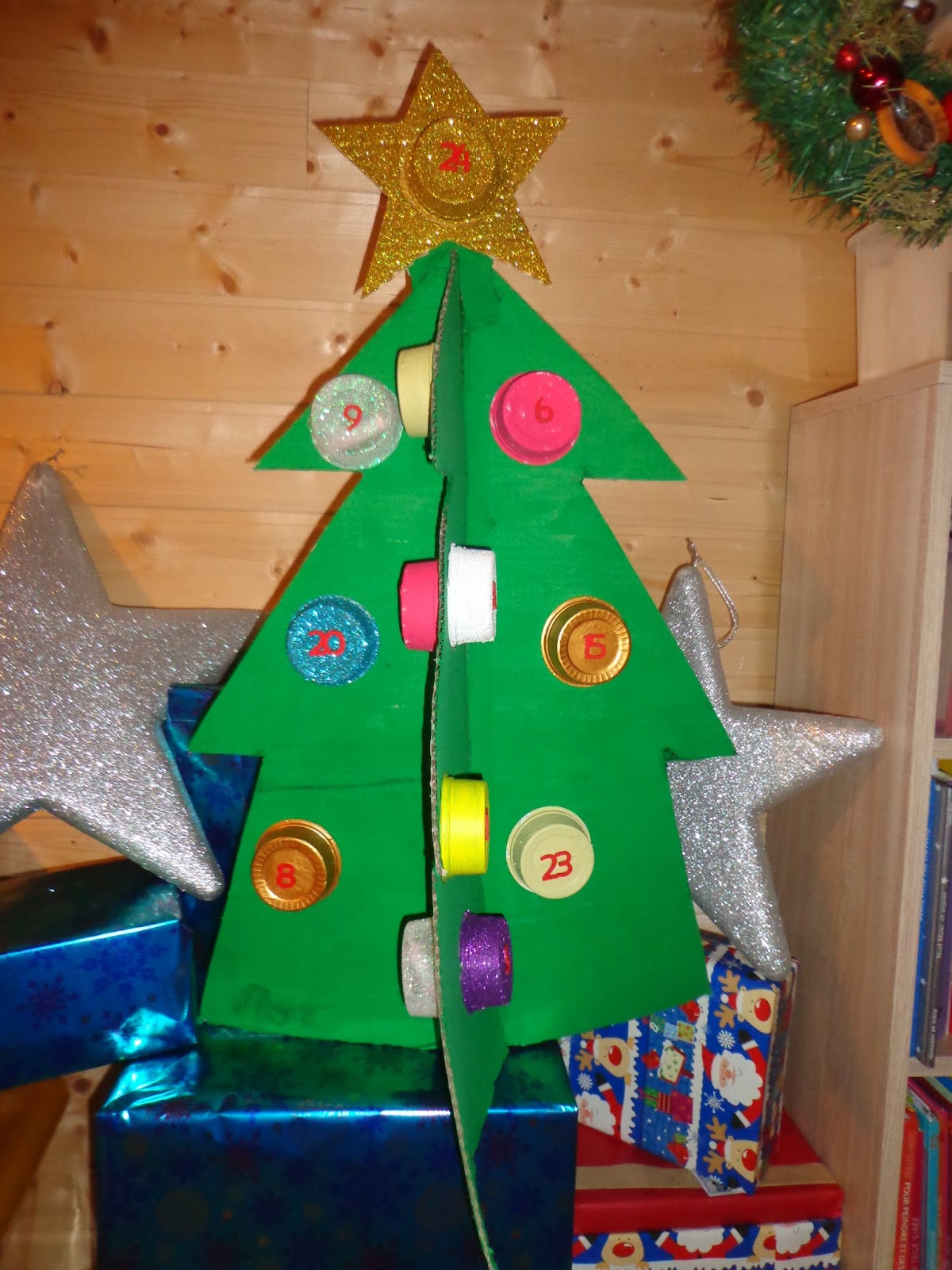 Atelier de Christelle: Calendrier de l'Avent a faire soi-même facile et